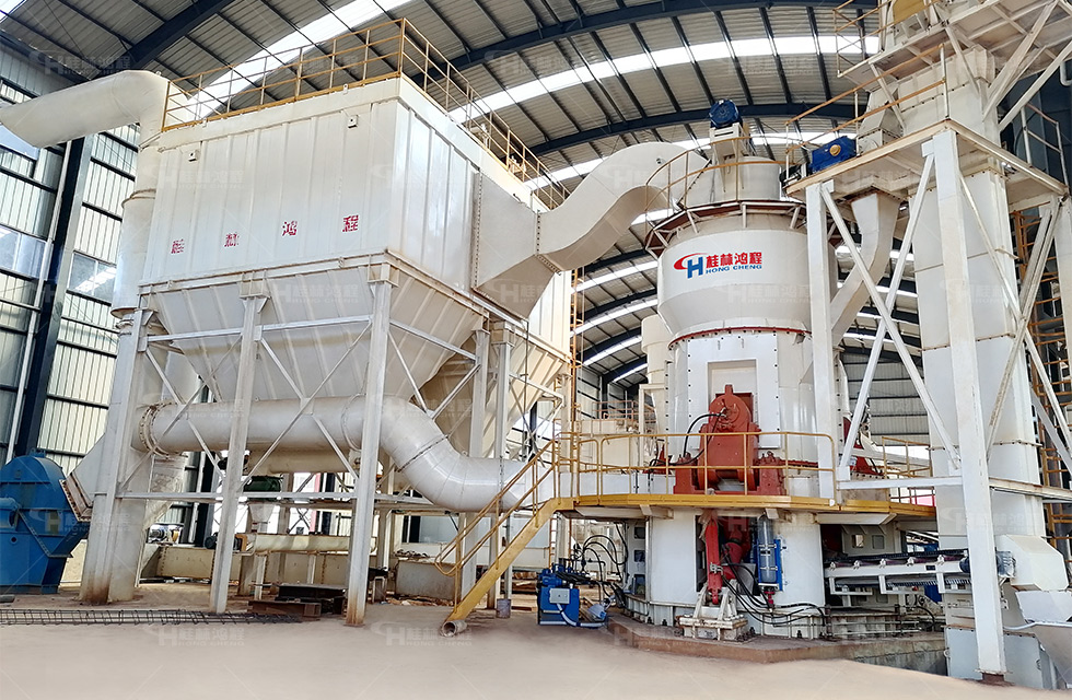 云南大型脱硫石灰石立磨制粉生产线